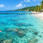 West Bay auf Roatán mit Holzsteg